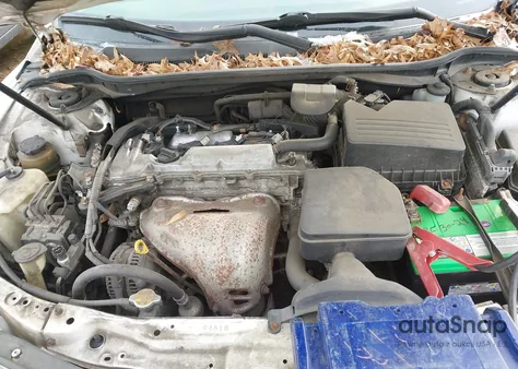 2011 Toyota Camry Le z USA, uszkodzony, nr VIN 4T1BF3EKXBU739824